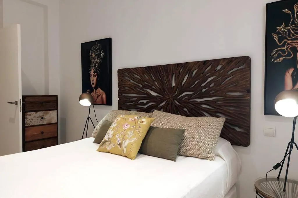 Apartamento En Estepona Playa Spain